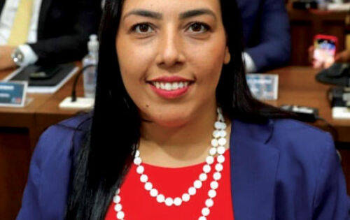 *** Nossos parab&eacute;ns para Val&eacute;ria Ferreira de Ara&uacute;jo que comemorou mais um niver na &uacute;ltima quarta-feira (31). 