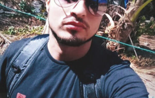 *** Nossos parab&eacute;ns antecipado v&atilde;o para Bruno Valente que na pr&oacute;xima ter&ccedil;a-feira (18), comemora mais um anivers&aacute;rio com muito charme e beleza!