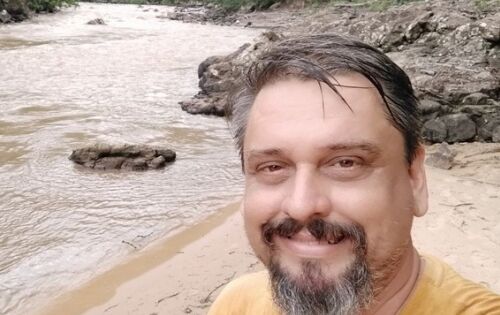 *** Parab&eacute;ns ao turism&oacute;logo Ariel Albrecht que na pr&oacute;xima segunda-feira (5), comemora mais um ano de vida. 