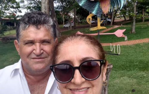 ***Nossa querida amiga, professora Leuda e Severino Ferreira. Nossos parab&eacute;ns &agrave; Leuda pelo seu anivers&aacute;rio que ser&aacute; comemorado no dia 19 (segunda-feira). 