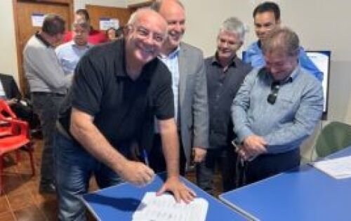 ***Prefeito de Rio Verde, R&eacute;us Fornari feliz com a possibilidade de um sonho preste a ser realizado.