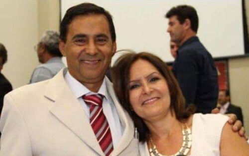 *** Nossos parab&eacute;ns ao amigo, Pedrinho de Freitas (COINTA), pelo seu anivers&aacute;rio comemorado ontem (29). Na foto ao lado de sua eterna namorada, Ana de Freitas. 