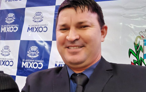 *** Domingo (13) ser&aacute; a vez do vereador de Coxim, Fl&aacute;vio Duarte comemorar seu anivers&aacute;rio com muita paz e alegria. Fl&aacute;vio &eacute; um vereador muito atuante. Nossos parab&eacute;ns!!