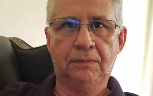 *** Nossos carinho e respeito ao Dr. Wanderlan que celebrou ontem mais um ano de vida e tamb&eacute;m pela sua trajet&oacute;ria linda na sa&uacute;de no munic&iacute;pio de Rio Verde. Dr. Wanderlan, excelente medico, dedicado e sens&iacute;vel que trata a todos com muito carinho e respeito. Desejamos que celebre essa data por muitos anos. 