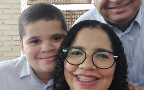 *** Na ter&ccedil;a-feira (31), Jo&atilde;o Pedro, o filho ca&ccedil;ula do vice-prefeito de Coxim, Fl&aacute;vio Dias e Danielli Schumacher (Detran), celebrou 9 anos de vida. Jo&atilde;o Pedro, seus pais e familiares desejam que Deus te aben&ccedil;oe e conceda uma vida longa, feliz, pr&oacute;spera e cheia de amor. Feliz anivers&aacute;rio!