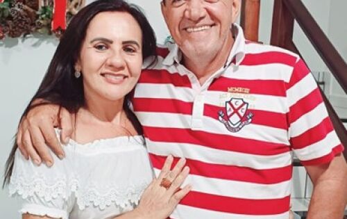 *** Meu carinho todo especial de hoje v&atilde;o para Valdenoura Portugal que celebra nesta sexta-feira (2), mais um ano de vida. Na foto ao lado do marido, ex-presidente da C&acirc;mara de Coxim, Adilson Do Lago 