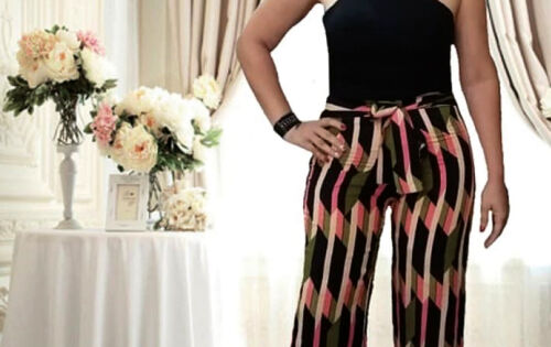 *** Na quarta-feira (29), foi a vez da Carmen Laura Silva, esposa do vereador de Coxim, Carlos Henrique, receber os parab&eacute;ns por mais um ano de vida. Nossos parab&eacute;ns! 