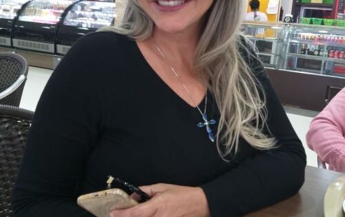 *** Nossos parab&eacute;ns para a M&aacute;rcia Santanna Nabhan que comemorou ontem (10), mais um niver. Felicidades! 