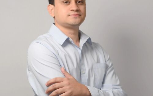 *** O mais novo vereador eleito por Coxim, Luiz Eduardo comemorou ontem(10) mais um ano de vida. Parab&eacute;ns e sucesso na sua nova caminhada!! 