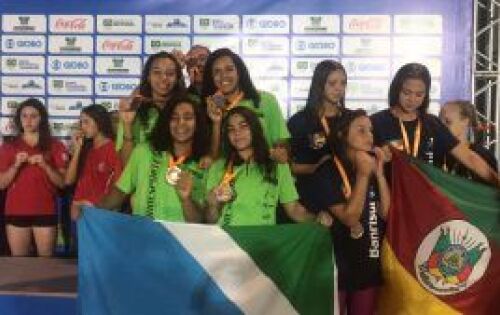 As atletas do Revezamento garantiram a medalha de bronze.