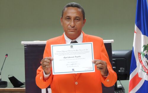 &Acirc;ngelo Aparecido Gon&ccedil;alves