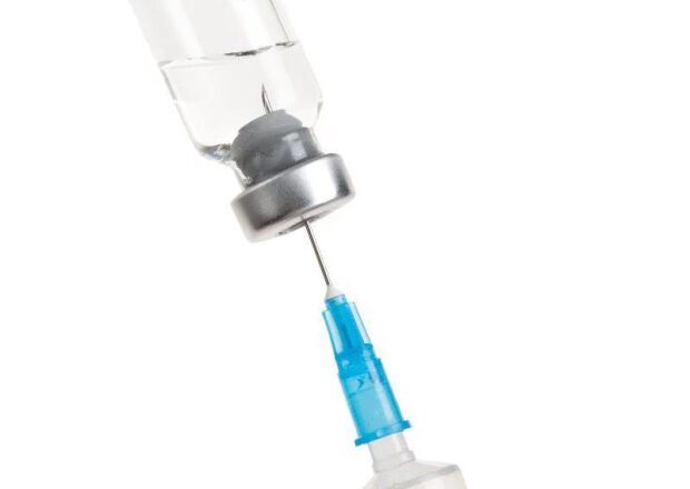 SUS amplia prote&ccedil;&atilde;o infantil com nova vacina contra pneumonia e meningite