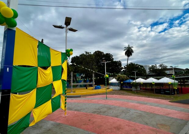 Pra&ccedil;a Zacarias Mour&atilde;o est&aacute; pronta para receber torcedores de Coxim para o segundo jogo do Brasil 