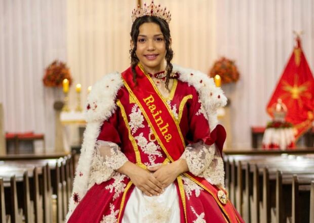 Da dor &agrave; promessa cumprida de uma m&atilde;e: a emocionante coroa&ccedil;&atilde;o de Mait&ecirc; em Coxim