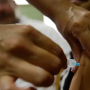 Minist&eacute;rio da Sa&uacute;de prorroga vacina&ccedil;&atilde;o de adolescentes de 15 a 19 anos contra o HPV
