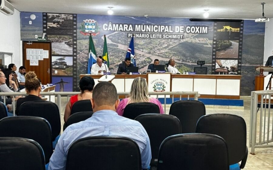 Câmara garante governabilidade a Edilson e aprova contas dele e de ex-prefeito