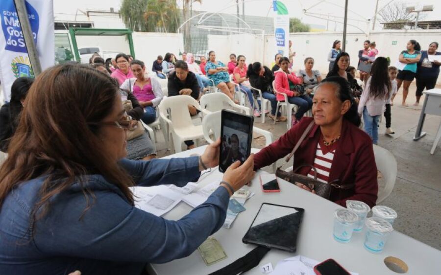 Governo antecipa 13&ordm; do Mais Social e beneficia mais de 42 mil famílias em MS