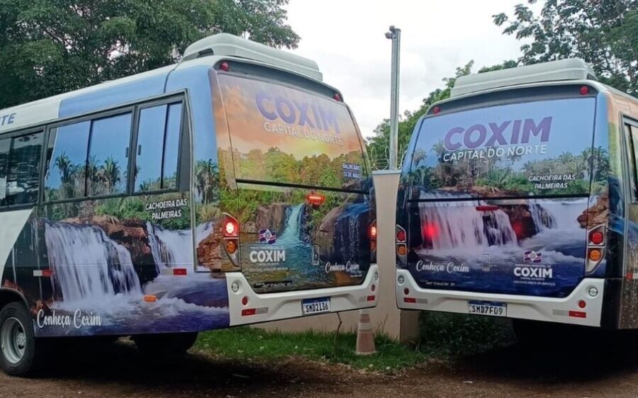 Novos micro-ônibus proporcionam confortos a pacientes e divulgam o turismo de Coxim
