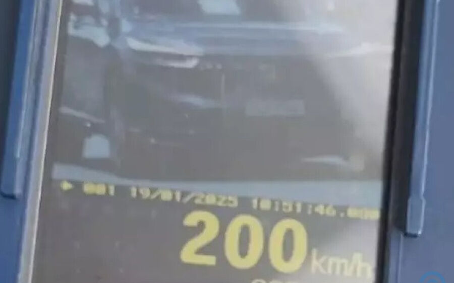 Motorista ignora péssimo estado da BR-163 e se arrisca a 200 km/h em MS