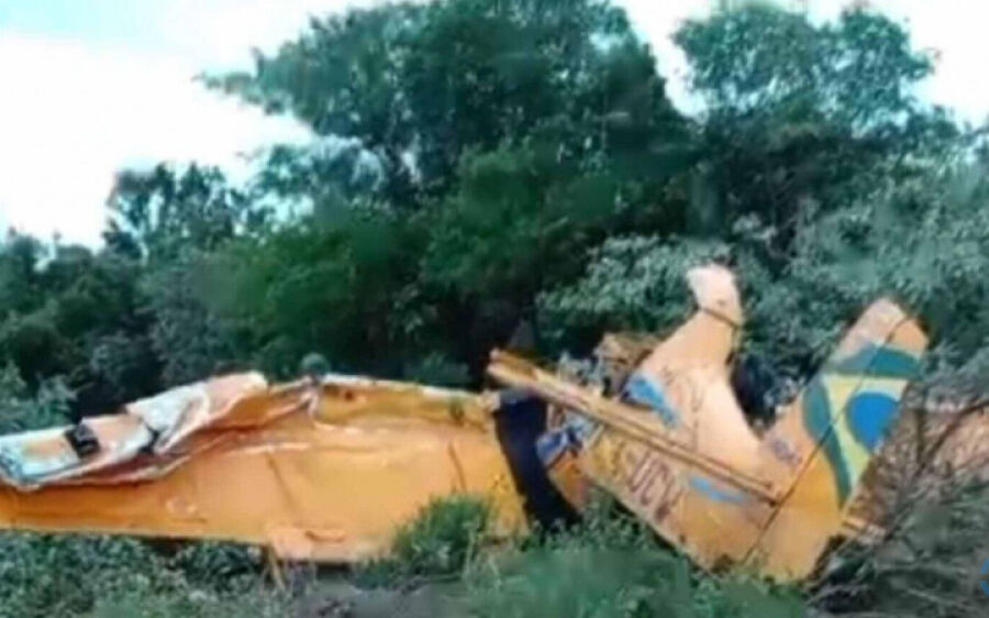Avião agrícola cai no interior de Mato Grosso do Sul e piloto morre
