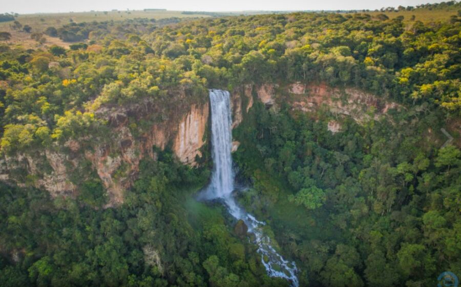 Com cachoeira de 80 metros salva, proprietário decide criar Reserva Particular em Pedro Gomes