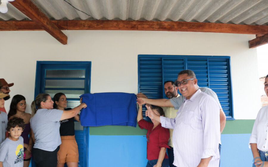 Programa habitacional 'Ampliando Sonhos' entrega mais uma residência, em Alcinópolis
