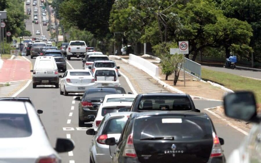 Prazo para pagamento da segunda parcela do IPVA 2025 vence nesta sexta-feira
