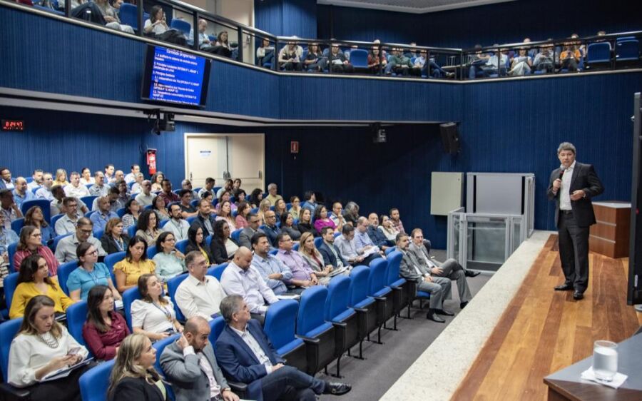 TCE-MS oferece capacitação continuada para auditores e técnicos de controle externo