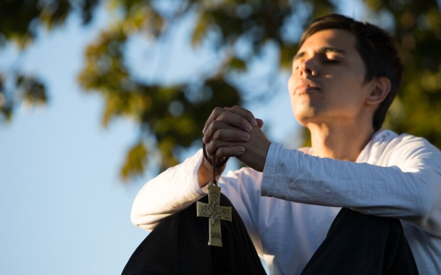 É no silêncio que ouvimos a voz de Deus