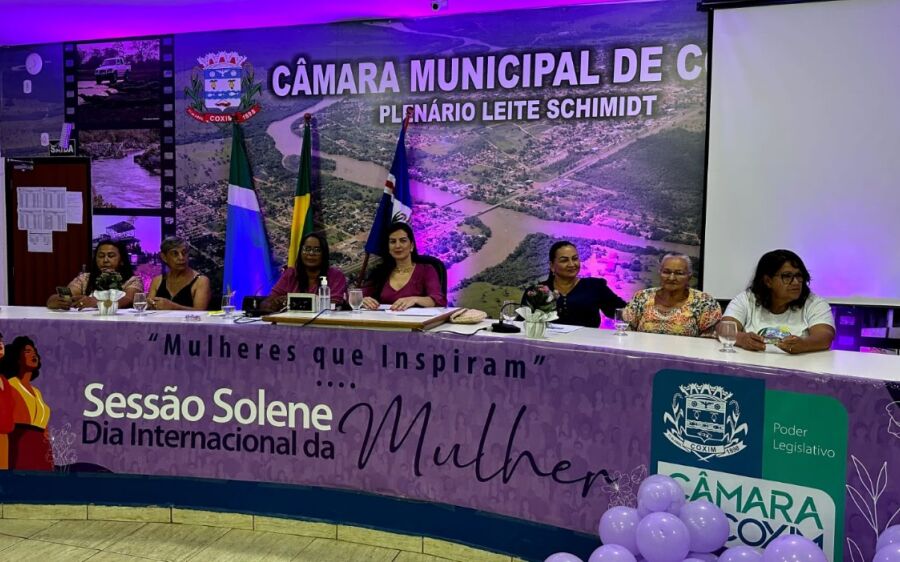 Sessão Solene do dia da mulher emociona público presente na Câmara Municipal de Coxim
