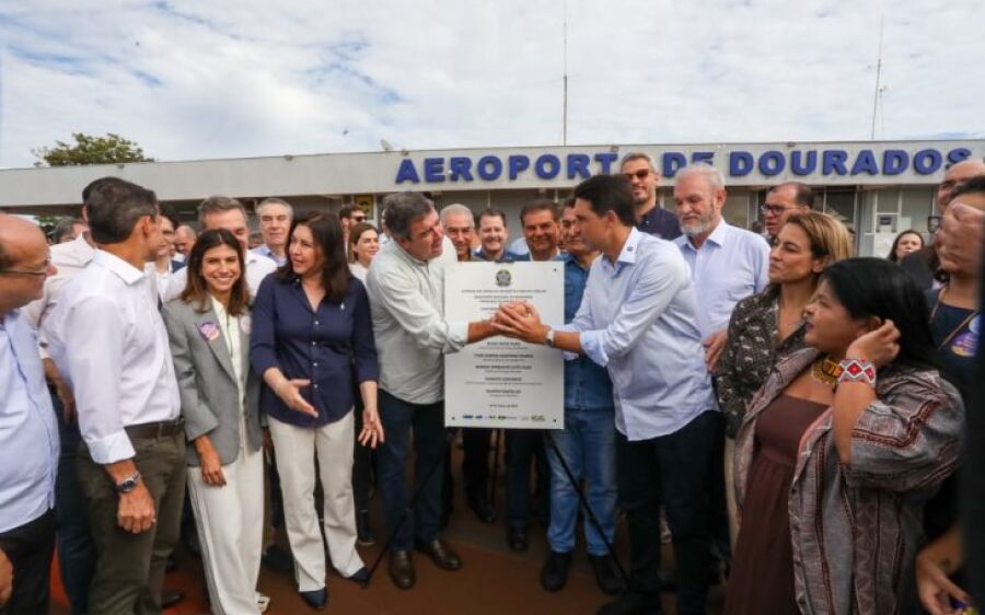 Com R$ 97 milhões em investimentos e pista ampliada, Aeroporto Regional de Dourados volta a operar
