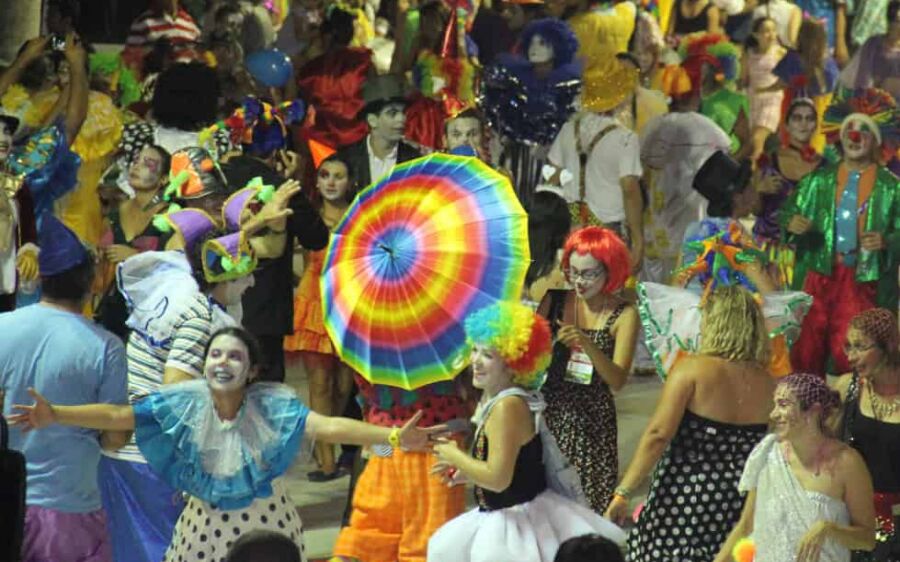 Folia segura: conheça a prevenção combinada contra ISTs, HIV e hepatites em Mato Grosso do Sul
