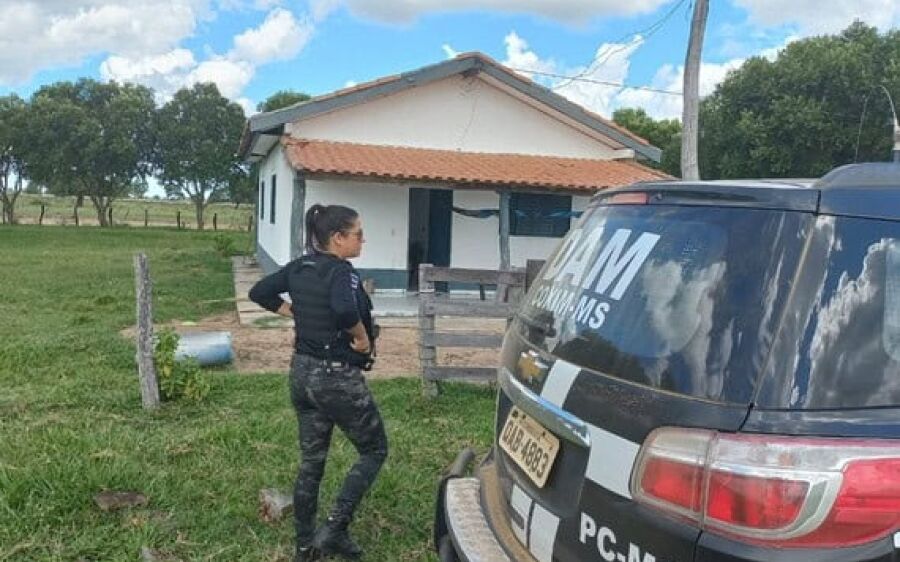 Adolescente de 14 anos é resgatada após denúncia de abuso sexual por padrinho em Coxim

