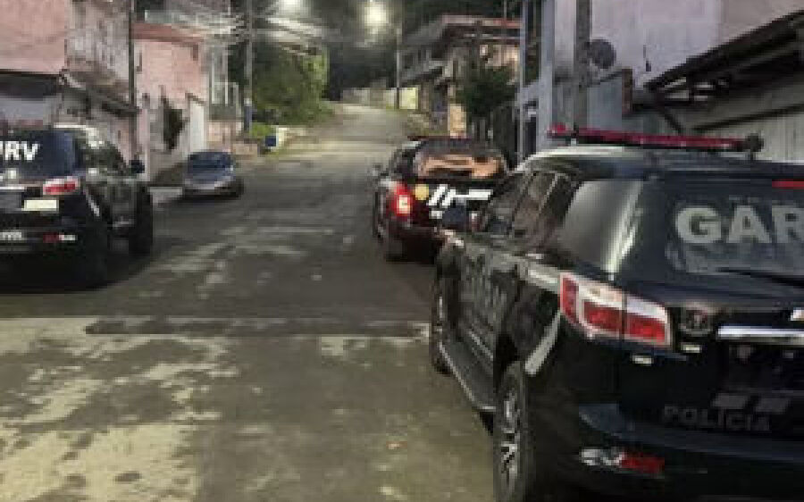 Dono de empresa conveniada ao Detran-MS que fabricava placas falsas é preso durante operação