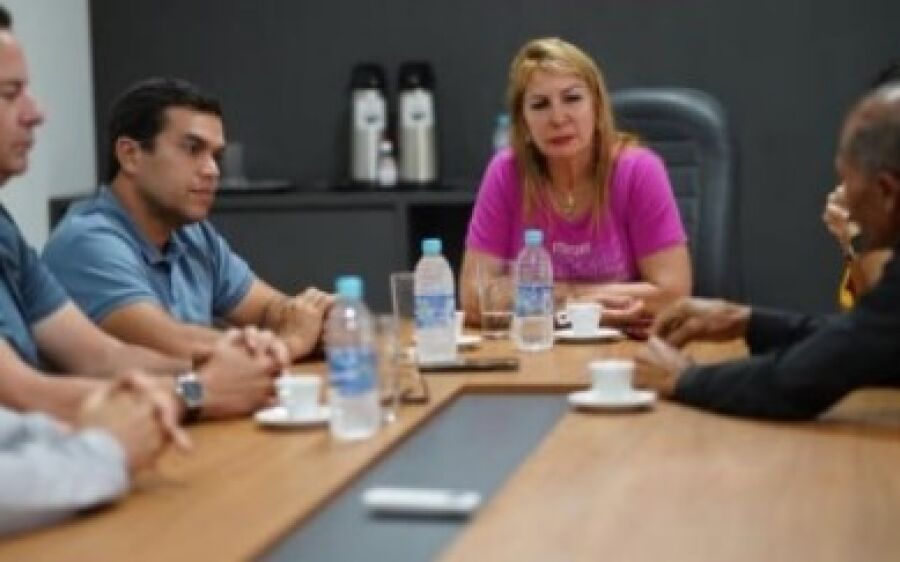 Visita Ilustre do
Deputado Federal Beto Pereira a Sonora!