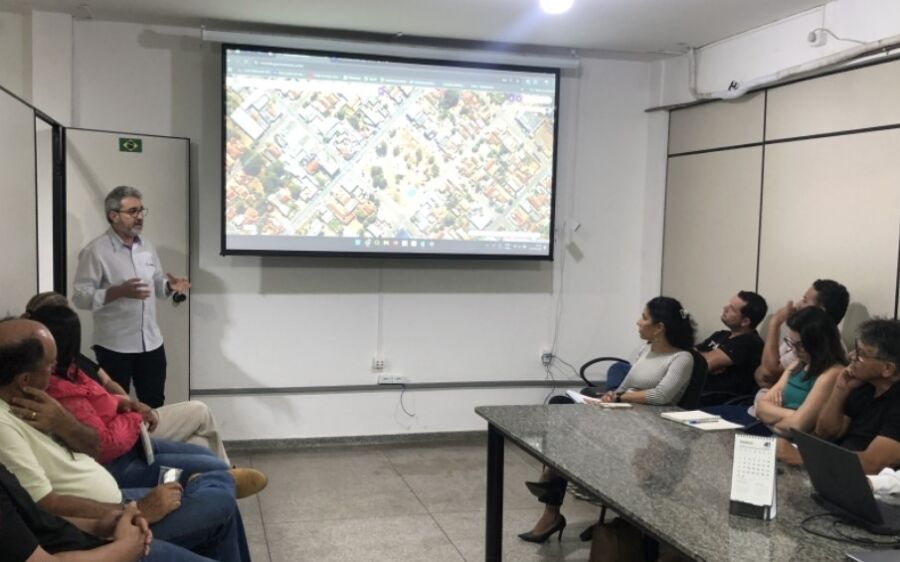 Tecnologia auxilia gestão municipal na regularização fundiária no município