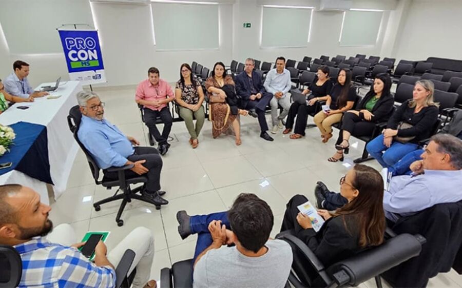 Procons municipais de MS criam colegiado para fortalecer defesa do consumidor
