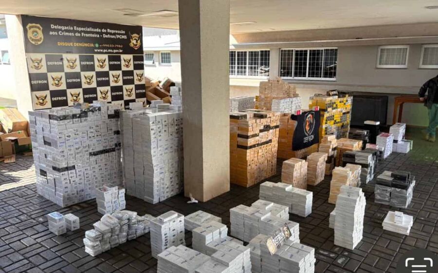 Polícia Civil apreende carga de celulares avaliada em mais de R$ 10 milhões em caminhão frigorífico
