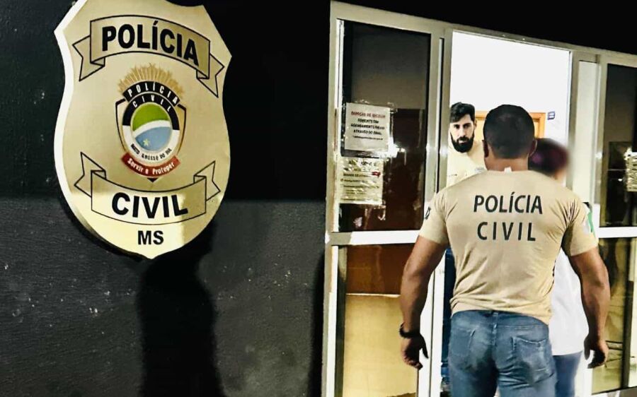 Mulher é presa por tráfico de drogas e associação ao tráfico com adolescentes
