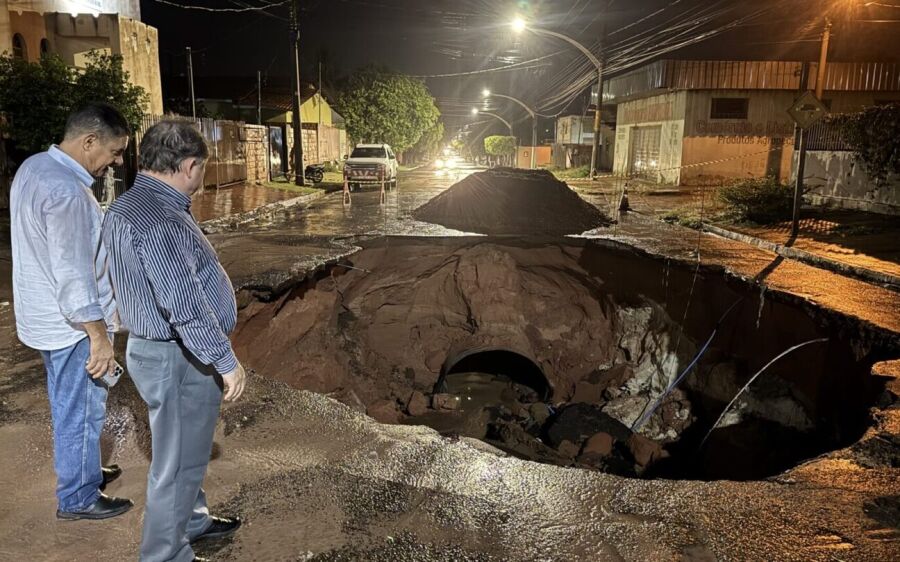 Chuva intensa de mais de 81 mm causa transtornos em Coxim
