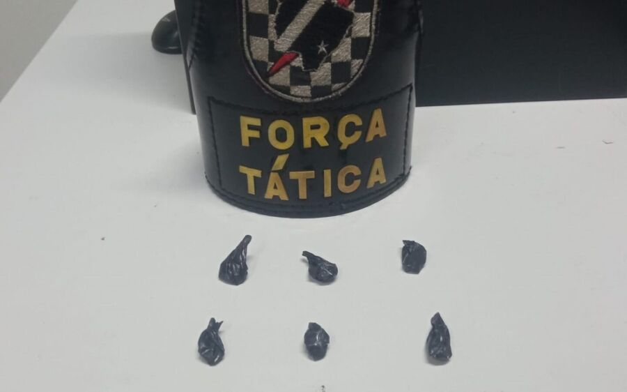 PM em Coxim prende jovem por tráfico de drogas que fazia entregas na modalidade 