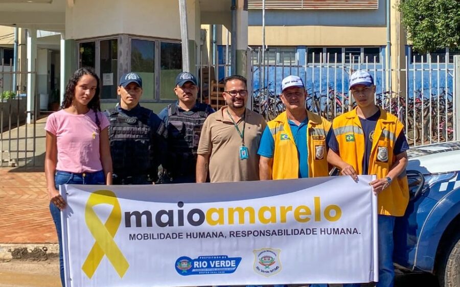 Blitz educativa leva conscientização sobre segurança no trânsito em Rio Verde