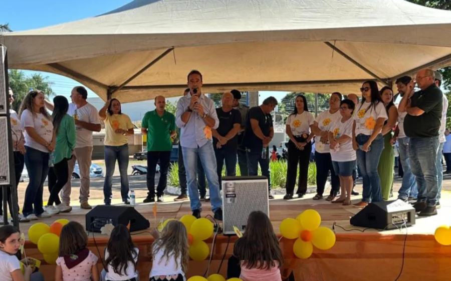 Prefeitura de Rio Verde realiza Caminhada Maio Laranja em defesa das crianças e adolescentes