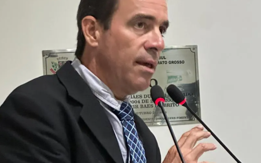 Flávio Brito defende transparência na gestão pública e parabeniza ações sociais