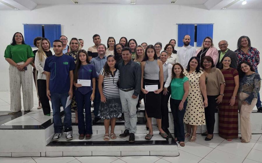 GAAM de Coxim realiza solenidade de entrega de prêmios do 2&ordm; concurso de redação