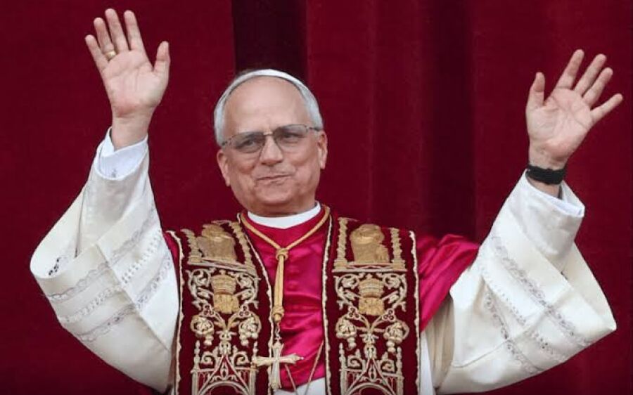 Robert Francis Prevost é eleito como Leão XIV e promete continuidade ao legado de Francisco

