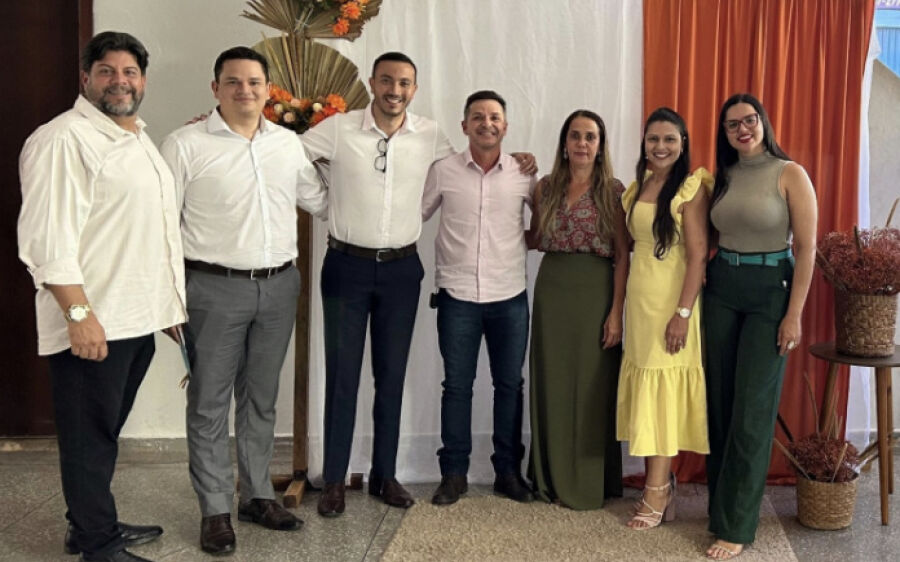 Prefeito de Pedro Gomes e comitiva participam do encontro regional do MS Ativo em Coxim