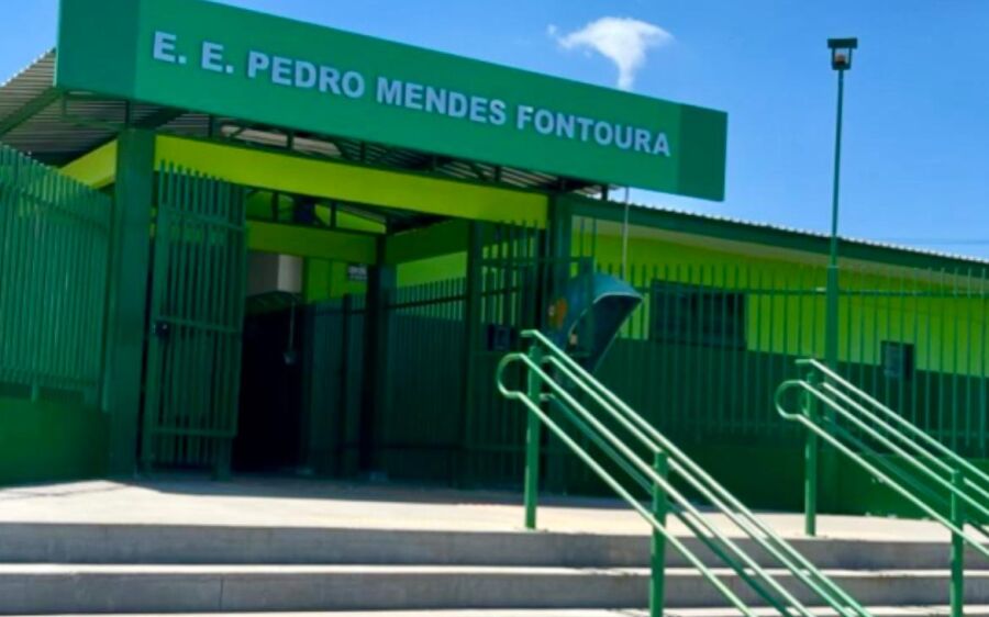 Escola Estadual Pedro Mendes Fontoura celebra 50 anos de dedicação à educação