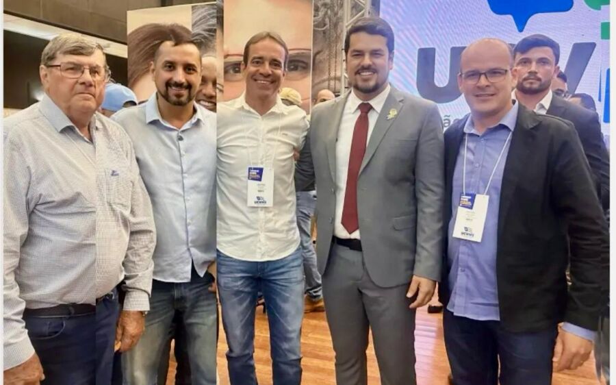 Vereadores de Rio Verde reforçam compromisso municipalista durante posse da nova diretoria da UCV-MS