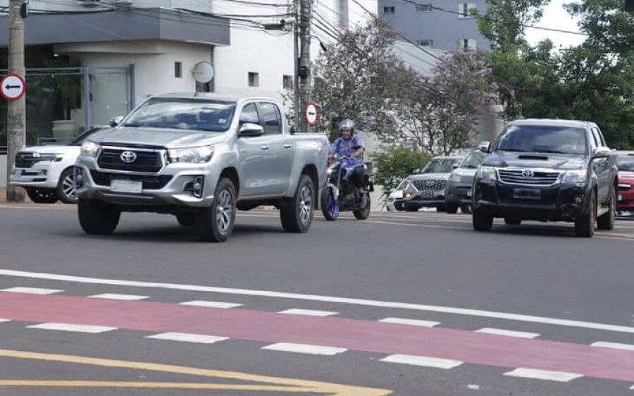 Licenciamento de veículos com finais 4 e 5 vence este mês; final 3 foi prorrogado pelo Detran-MS
